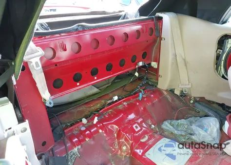 1999 Mitsubishi Eclipse Spyder Gs z USA, uszkodzony, nr VIN 4A3AX35GXXE135889